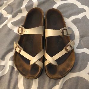 Gently used Birkenstock’s